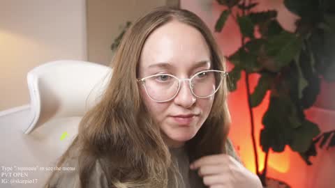 Im Scarlett  ONLINE  5pm-10pm NYC time  online show from 01.26.25