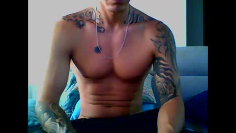 Snapshot of skater19xxx chatting on 02.10.25 miguel online show from 02.10.25