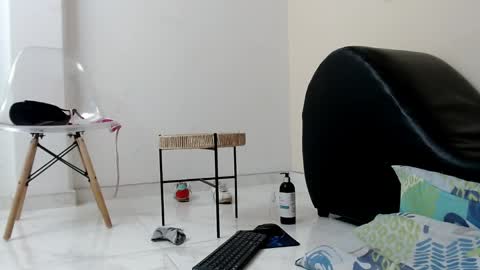 skinny online show from 04.06.26