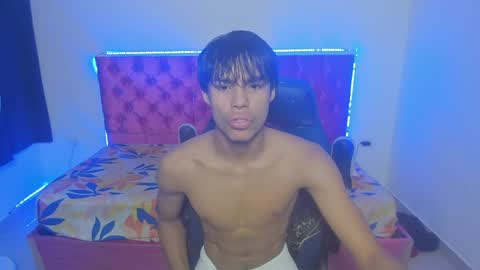 Snapshot of skinny_sam23 chatting on 05.24.26 sam online show from 05.24.26