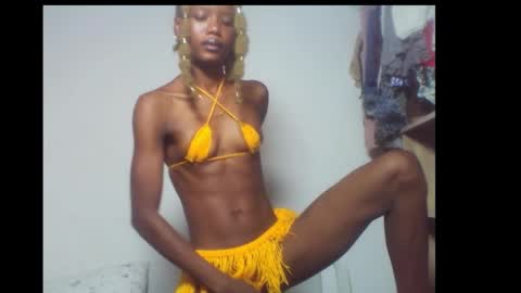 Linda independent model online show from 12.15.25