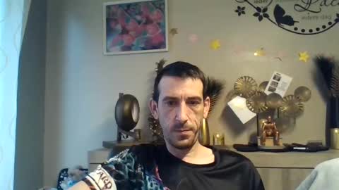 Snapshot of skinnybigcock2 chatting on 12.05.24 SkinnyBigCock2 online show from 12.05.24