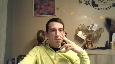 Snapshot of skinnybigcock2 chatting on 01.06.25 SkinnyBigCock2 online show from 01.06.25