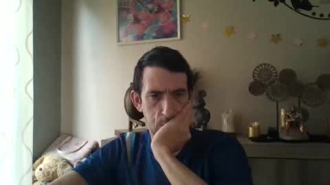 Snapshot of skinnybigcock2 chatting on 02.27.25 SkinnyBigCock2 online show from 02.27.25