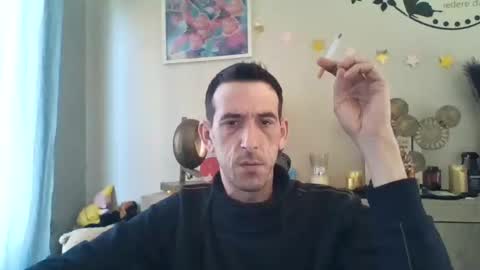 Snapshot of skinnybigcock2 chatting on 03.10.25 SkinnyBigCock2 online show from 03.10.25