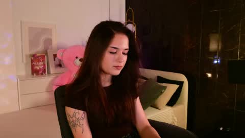 Ellie online show from 04.28.26