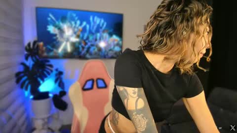 Manuela online show from 09.10.25