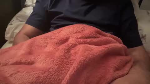 Snapshot of skinnyguyfun chatting on 09.27.25 skinnyguyfun online show from 09.27.25