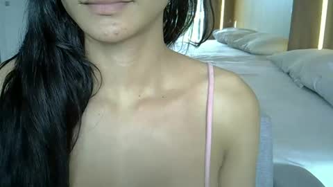 skinnykittencam online show from 10.19.25