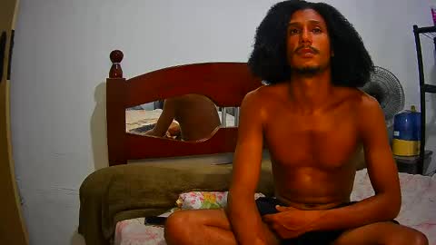 Skinny Latin Man online show from 02.15.25