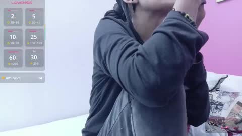 Snapshot of skinnyneighbour_ chatting on 11.07.25 Karla online show from 11.07.25