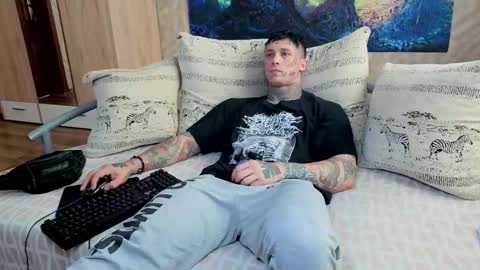 skirlingod online show from 09.10.25