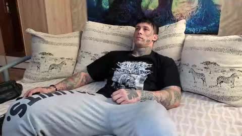 skirlingod online show from 10.04.25