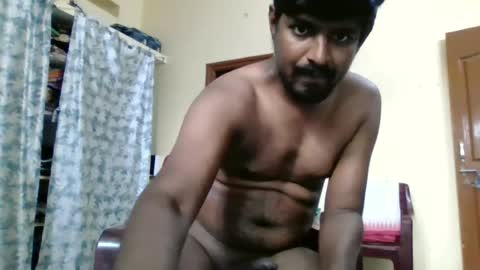 Snapshot of sklavepappu143 chatting on 06.18.26 Indianslut1431 online show from 06.18.26