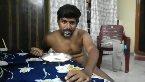 Snapshot of sklavepappu143 chatting on 06.18.26 Indianslut1431 online show from 06.18.26