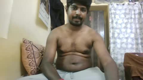 Snapshot of sklavepappu143 chatting on 06.24.26 Indianslut1431 online show from 06.24.26