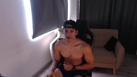 Liam Vokov online show from 03.02.26