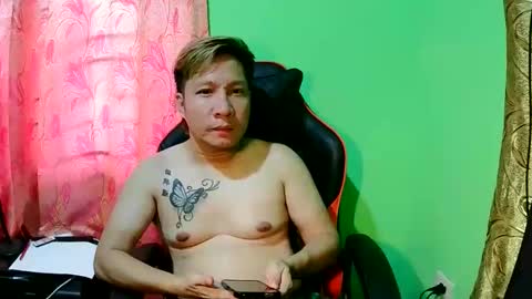 Snapshot of sky1441 chatting on 09.26.25 sky1441 online show from 09.26.25