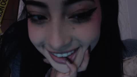 Snapshot of sky829066 chatting on 07.19.26 sky online show from 07.19.26