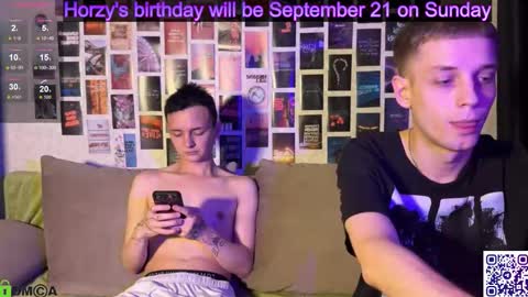 Snapshot of sky_hunter chatting on 09.19.25 sky_hunter online show from 09.19.25