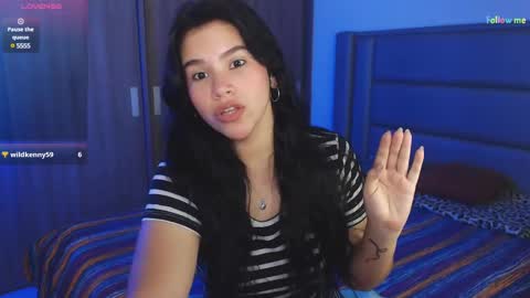 Snapshot of sky_lover_ chatting on 12.22.24 Sky online show from 12.22.24