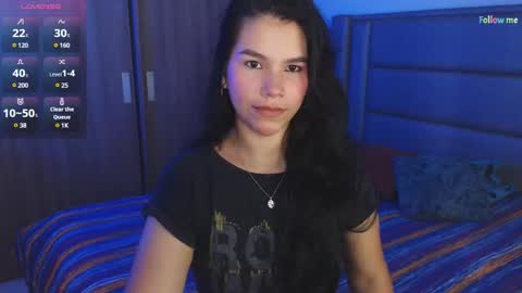 Snapshot of sky_lover_ chatting on 02.27.25 Sky online show from 02.27.25