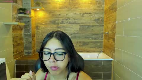 Snapshot of sky_winter chatting on 10.06.25 S O F I  online show from 10.06.25