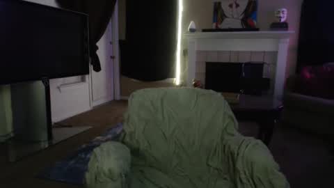 SKYLE   online show from 12.10.24