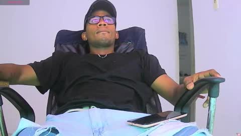 Snapshot of skyfall9875 chatting on 01.16.26 skyfall9875 online show from 01.16.26