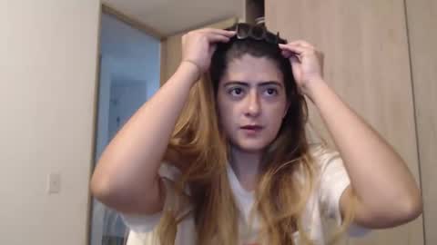 Skyler online show from 01.16.25