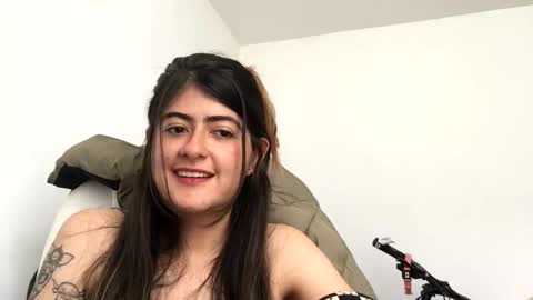 Skyler online show from 04.16.26