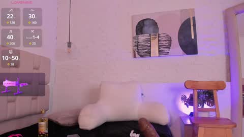    online show from 12.30.24