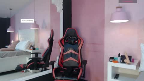 skylerbloom online show from 09.29.25