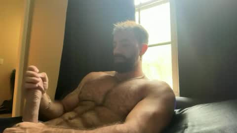 Snapshot of skylerflexes chatting on 08.01.26 Skyler Flexes online show from 08.01.26