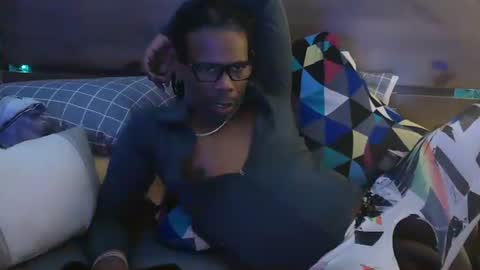 skyonetoo3 online show from 01.26.25