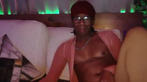 skyonetoo3 online show from 02.22.25