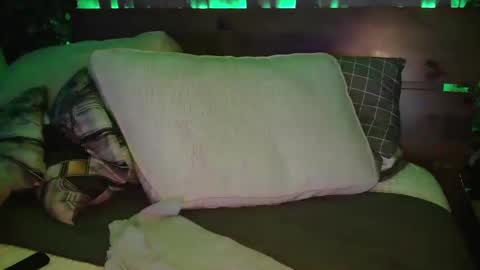 skyonetoo3 online show from 02.27.25