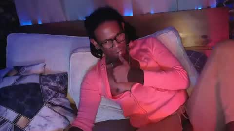 skyonetoo3 online show from 03.02.25