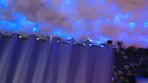 skyonetoo3 online show from 03.07.25