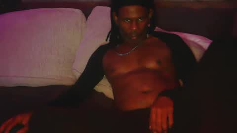 skyonetoo3 online show from 09.12.25