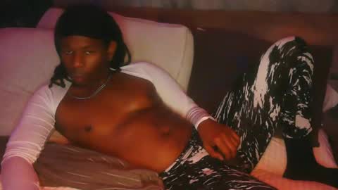 skyonetoo3 online show from 09.14.25