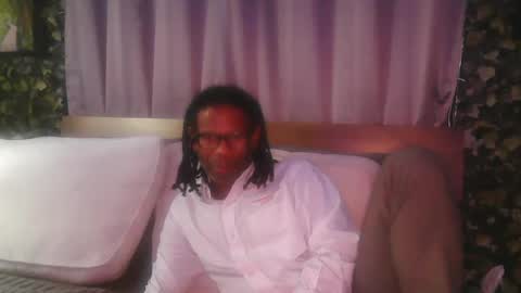 skyonetoo3 online show from 09.19.25