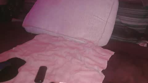 skyonetoo3 online show from 10.05.25