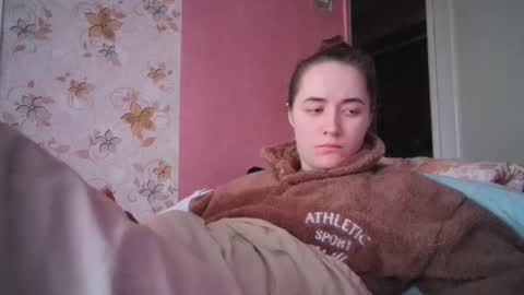 Snapshot of skyressie333 chatting on 12.21.24 skyressie333 online show from 12.21.24