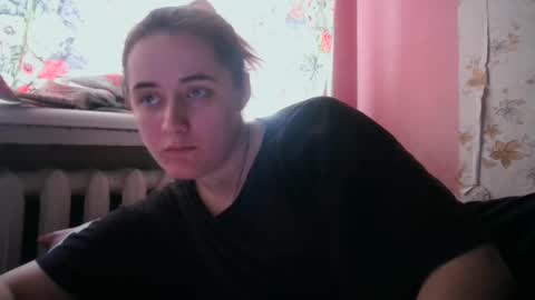 Snapshot of skyressie333 chatting on 12.30.24 skyressie333 online show from 12.30.24