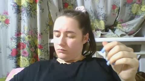 Snapshot of skyressie333 chatting on 01.08.25 skyressie333 online show from 01.08.25