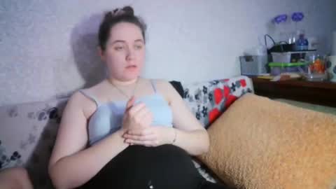 Snapshot of skyressie333 chatting on 02.17.25 skyressie333 online show from 02.17.25