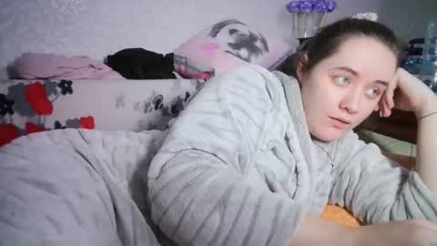 Snapshot of skyressie333 chatting on 02.22.25 skyressie333 online show from 02.22.25