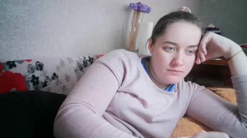 Snapshot of skyressie333 chatting on 02.25.25 skyressie333 online show from 02.25.25