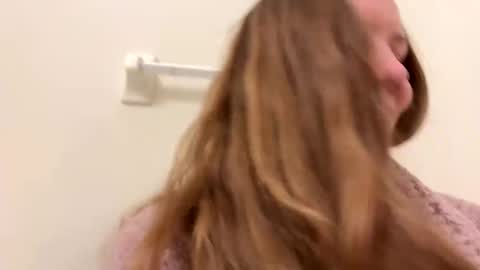 Sky Winters online show from 03.12.25